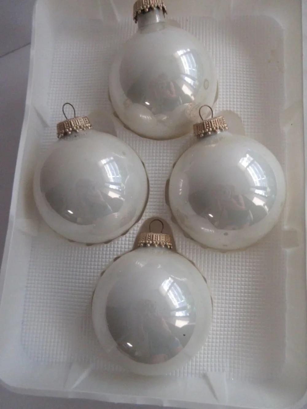 Krebs Christmas Ornament 2 Boxes of 4 Glass Balls White w/ Christmas Tree Vtg